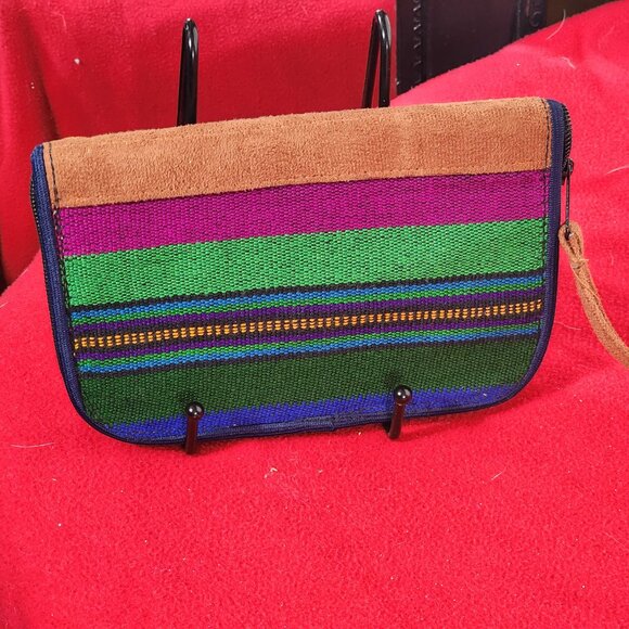 JL Brand Duo Aztec / Stripe Design Embroidered Leather Zip Hand Strap Wallet OLG - Picture 12 of 16